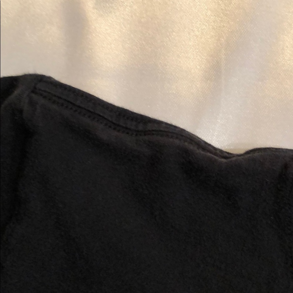 T-Shirt - Picture 5 of 7